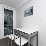 Ulia Apartments- Garden Boutique Сан-Себастьян