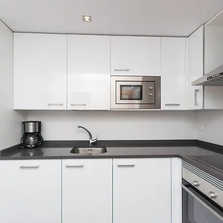 דירה Ulia Apartments- Garden Boutique סן סבסטיאן