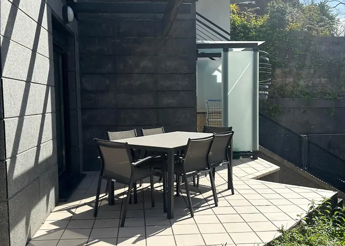 Ulia Apartments- Garden Boutique *