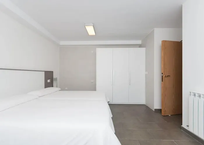 Ulia Apartments- Garden Boutique Апартаменти *