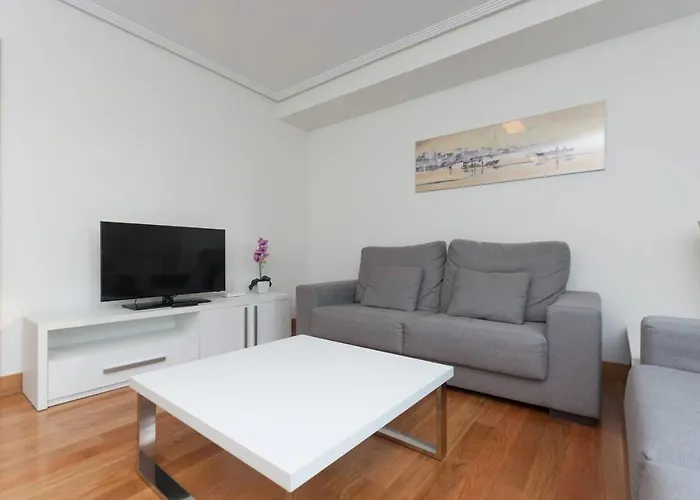 Ulia Apartments- Garden Boutique